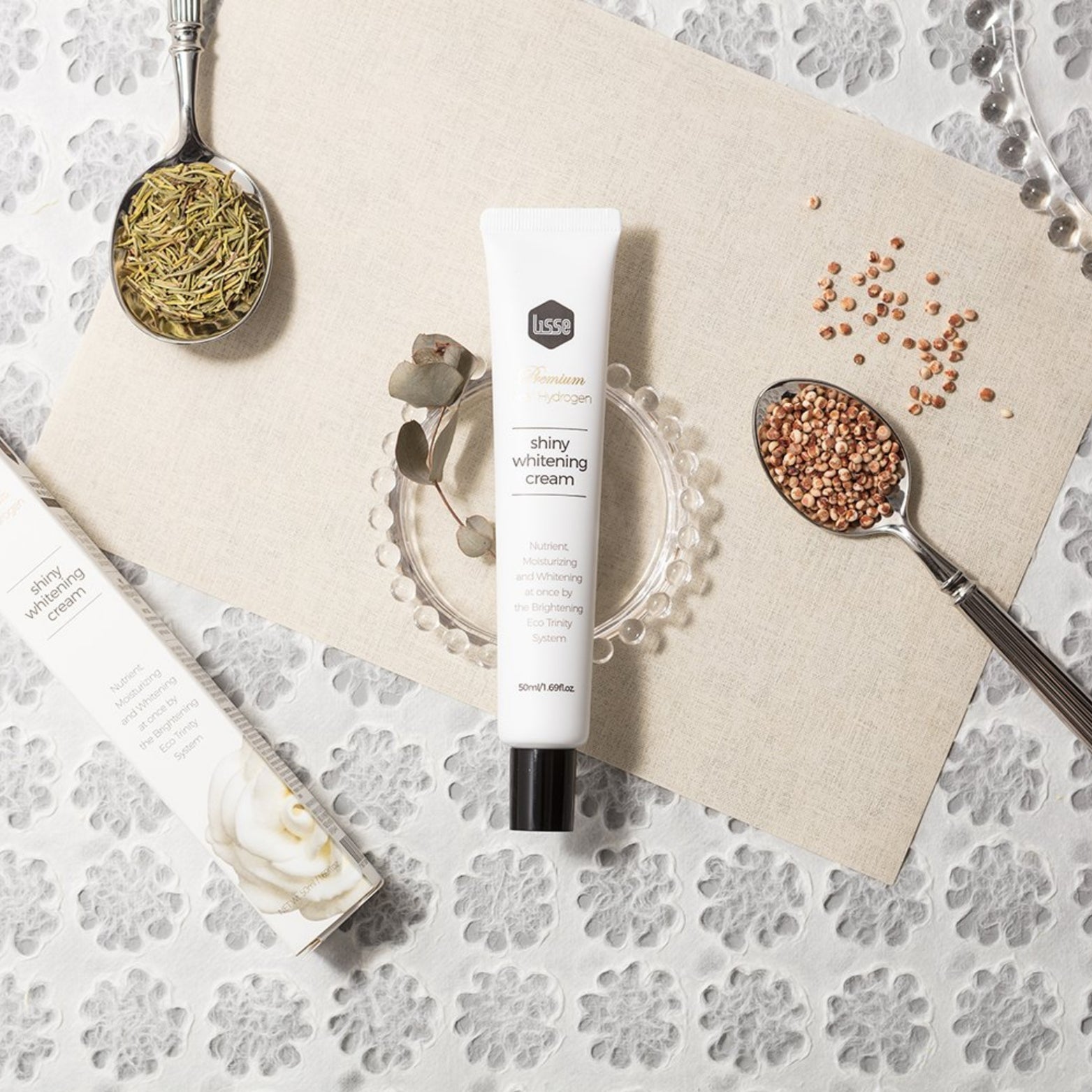 Kem Face Dưỡng Trắng Da Lisse Real Hydrogen Shiny Whitening Cream Tuýp 50ml