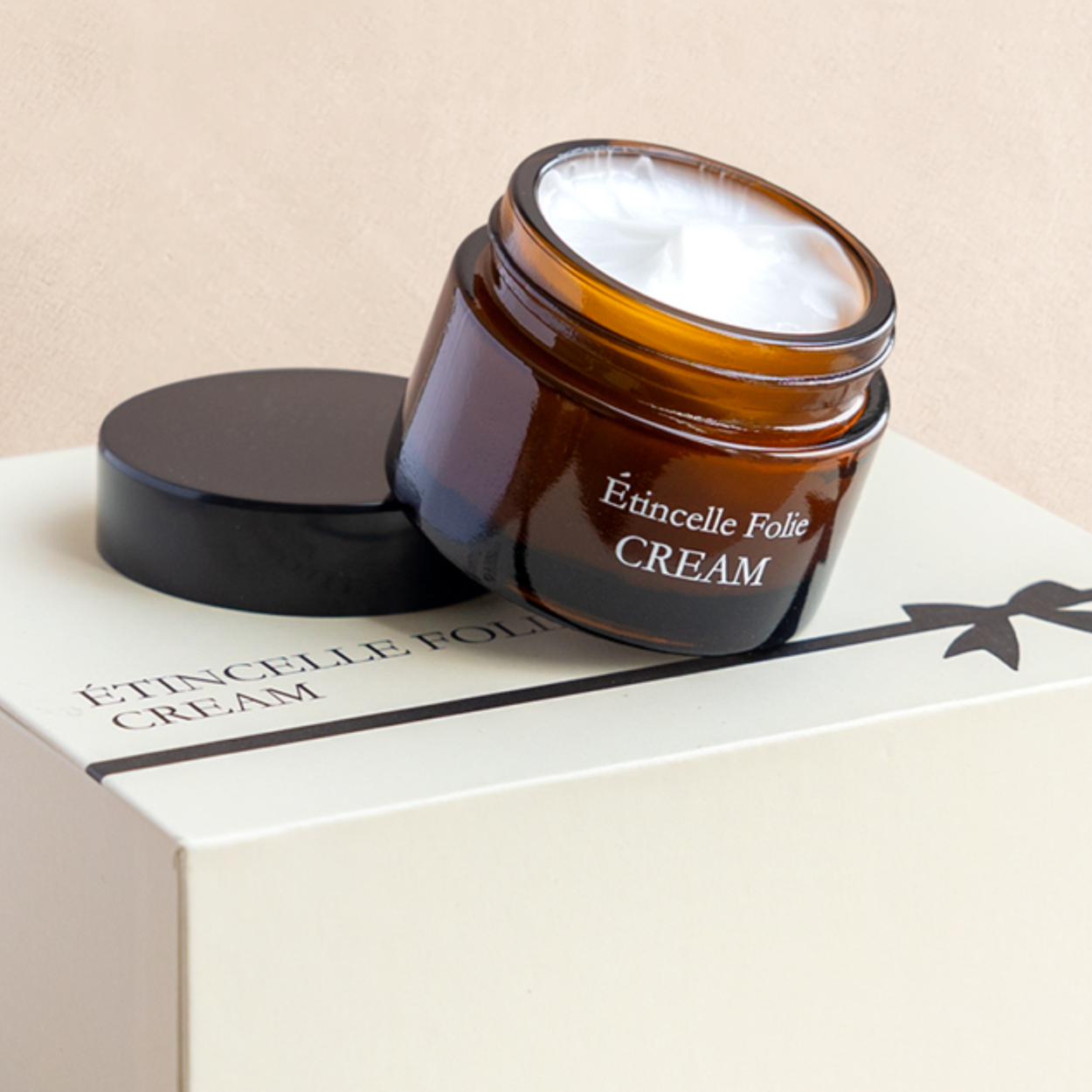 Kem Dưỡng Da Đa Năng Onirique Fleur C EVAl Công Thức Đột Phá Với Tế Bào Gốc Mô Mỡ