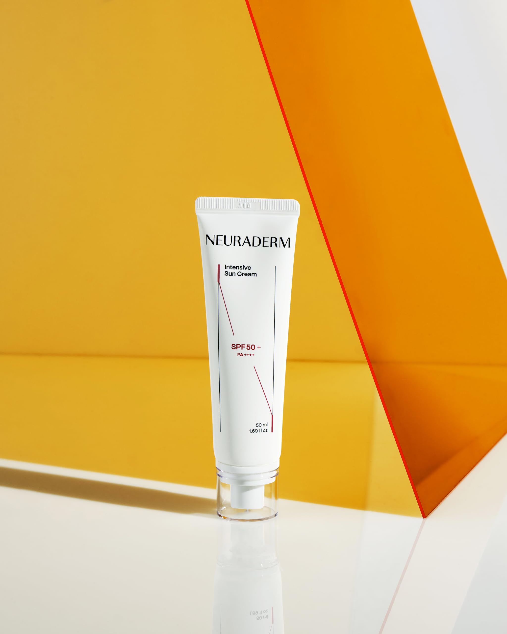 Kem Chống Nắng Nâng Tone Tự Nhiên SPF 50+, PA++++ NEURADERM Intensive Sun Cream 50ml