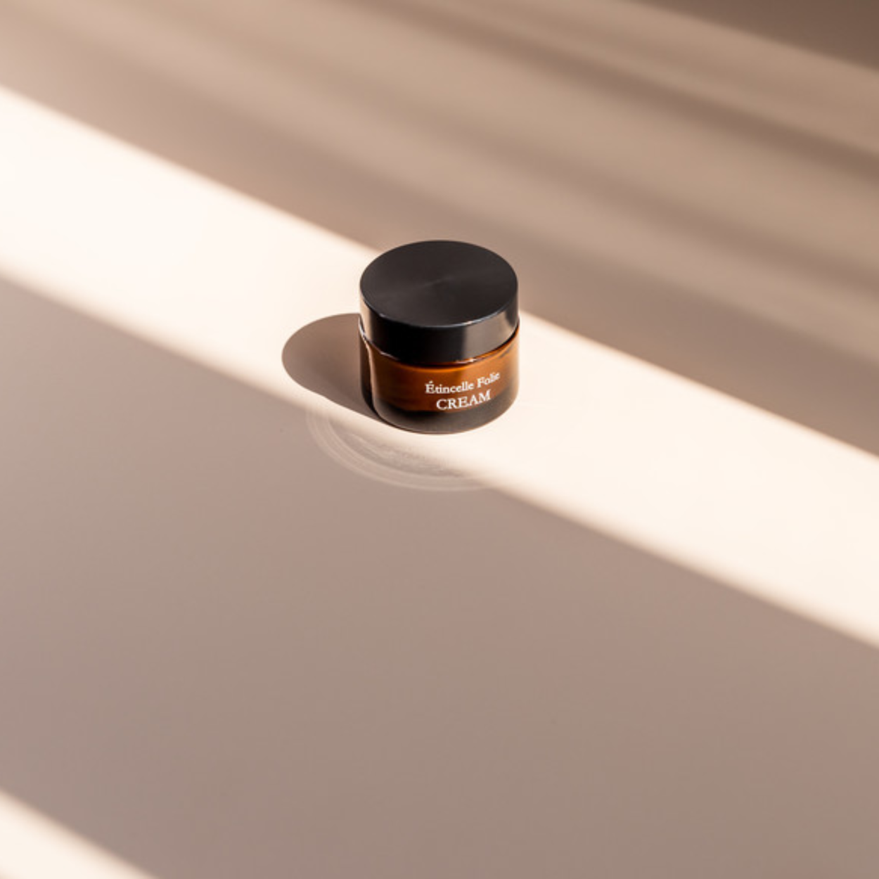 Kem Dưỡng Da Đa Năng Onirique Fleur C EVAl Công Thức Đột Phá Với Tế Bào Gốc Mô Mỡ